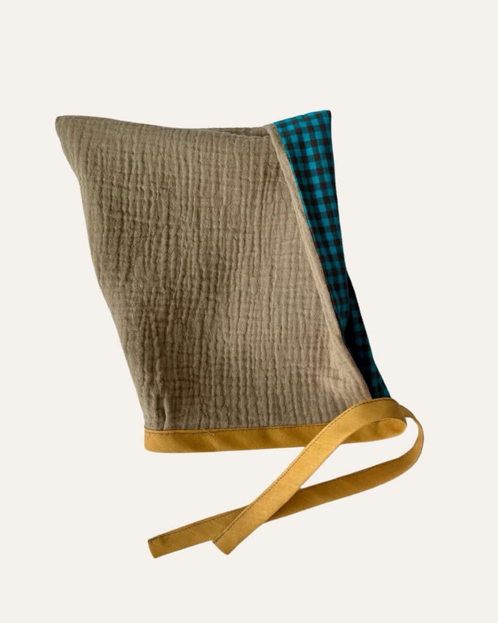 Reversible Squares Cap Oh.Titá